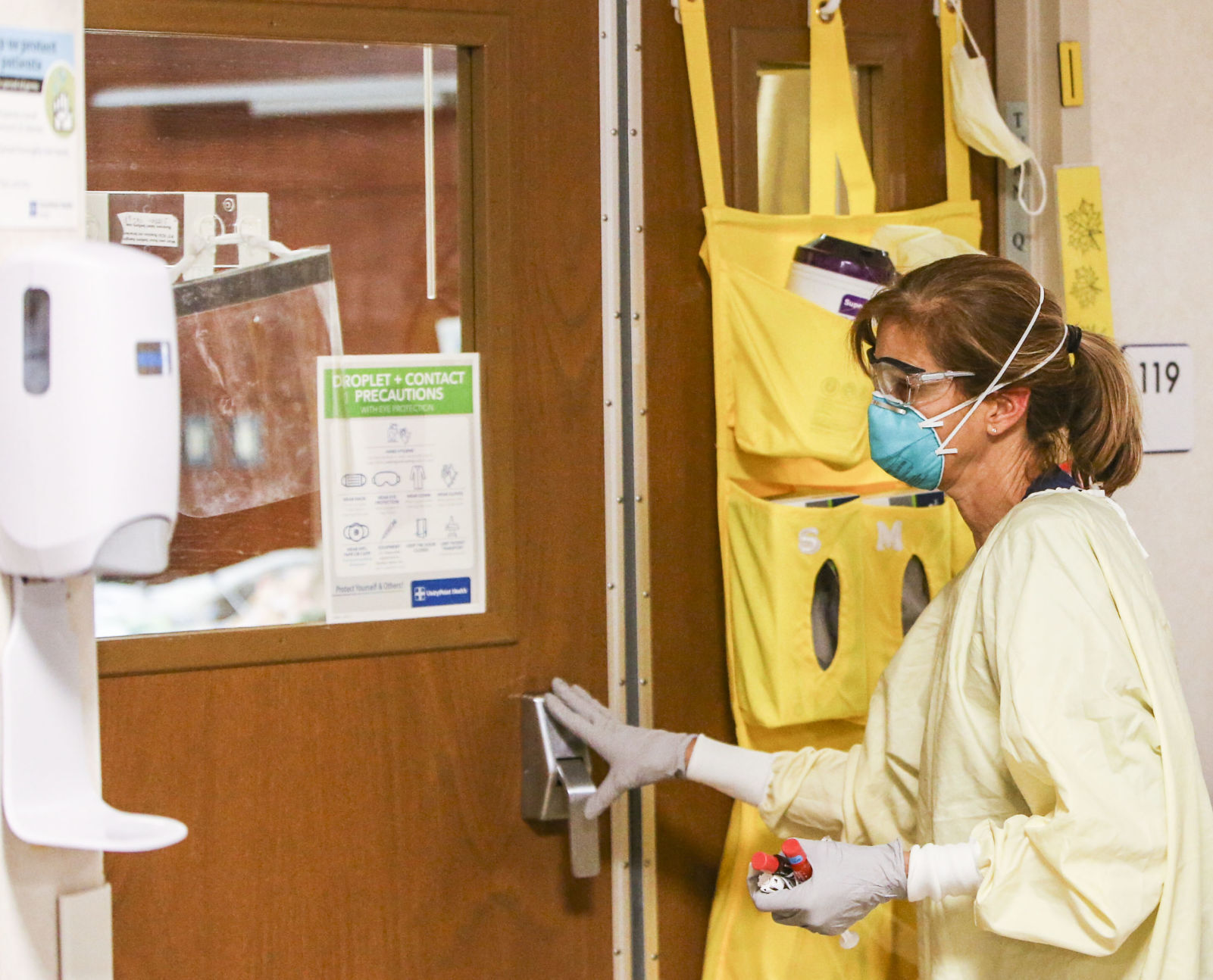 120920-qc-nws-nurse-19.JPG